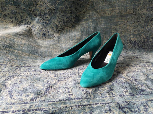 1980's Teal Heels - Size 8 Narrow